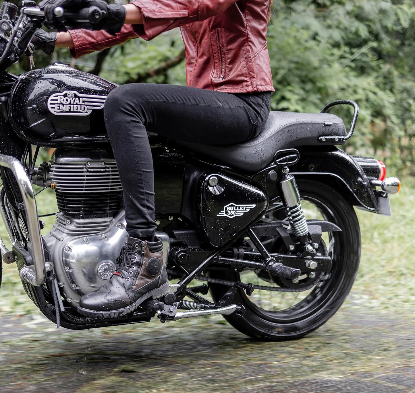 Black Low Ride Dual Seat