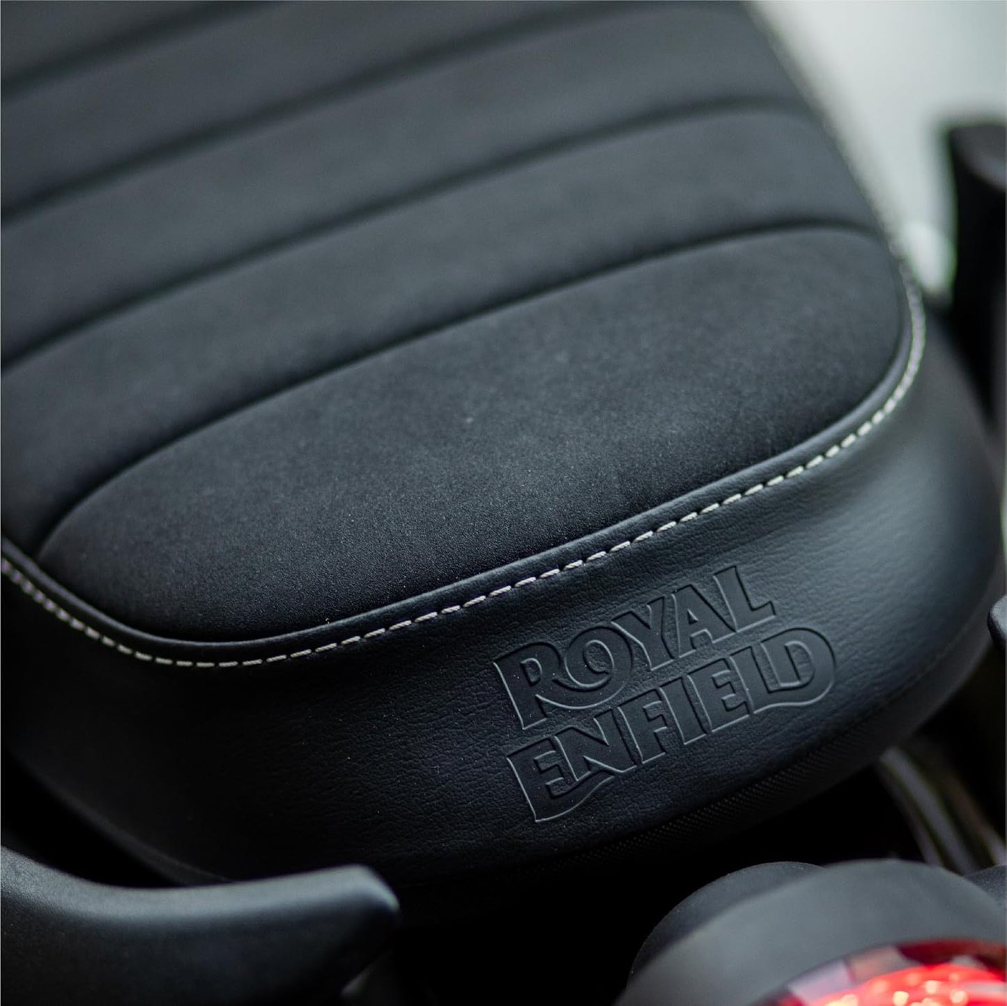 Black Signature Bench Seat