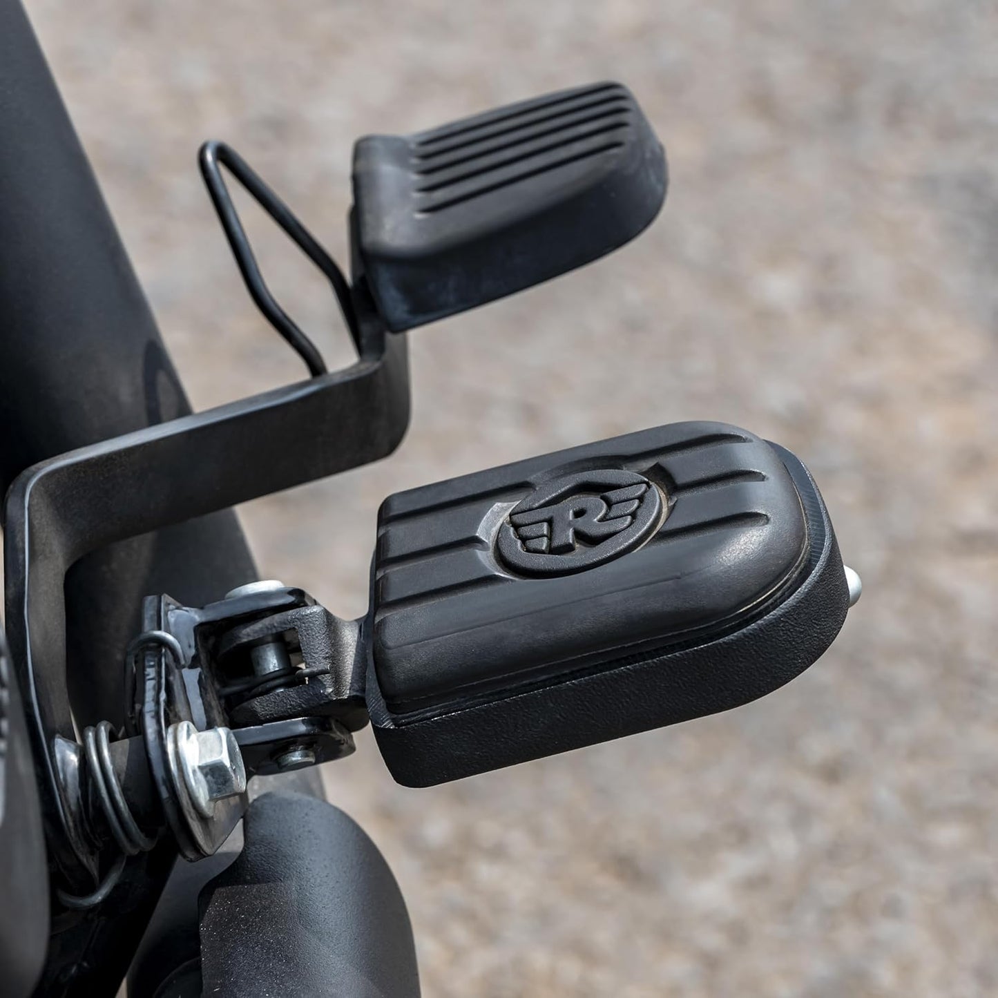 Black Deluxe Footpegs